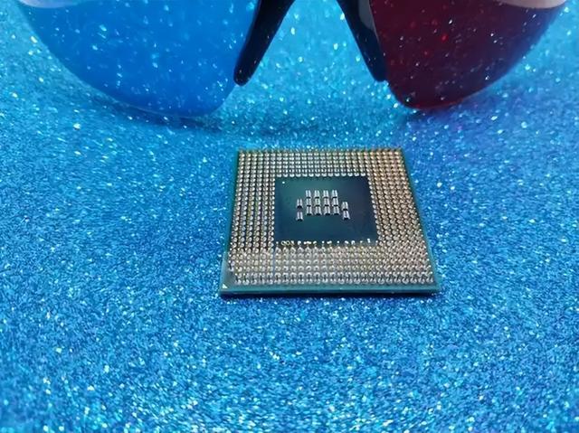 从追赶者到领航员：天玑9500如何颠覆旗舰芯片