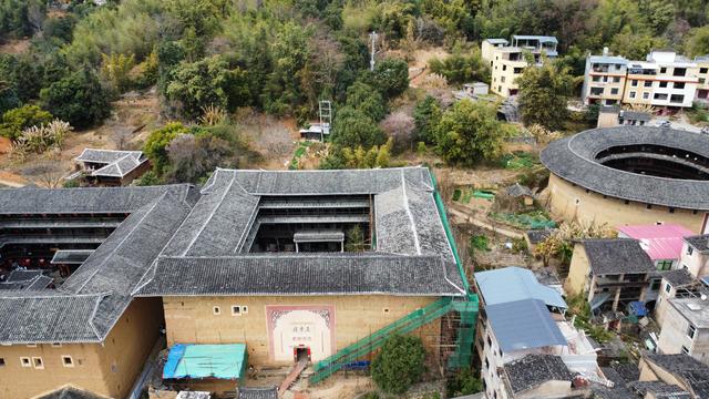 福建南靖土楼——田中赋、河坑土楼群
