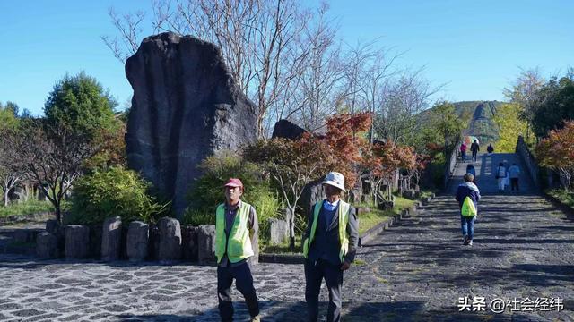 天然火山地质博物馆！腾冲 5A 景区 火山温泉 + 徒步解锁地质秘境