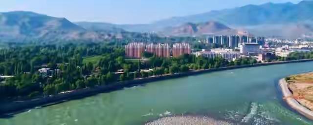 积石山是个什么样的地方？生活在这里的人们，一看到黄河就大喊家