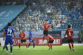 4：0，“南哥”排名第一！36712人，“苏超”观众再破纪录！图片