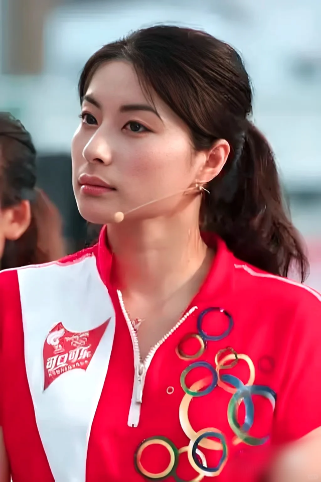 终于等到这天！官媒发文，高调官宣44岁郭晶晶喜讯	，霍震霆说对了