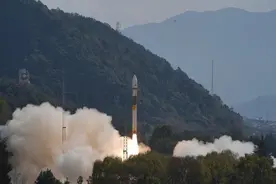 我国成功发射海哨一号卫星图片