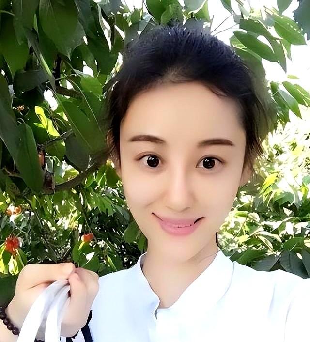 原来她早已去世！26岁全身溃烂不治而亡	，被全家8口“吸血	”多年