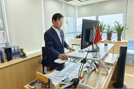 【央媒看沈阳】外国人家在沈阳 | 新韩银行沈阳分行行长朴致哲：我相信在沈阳大有可为图片