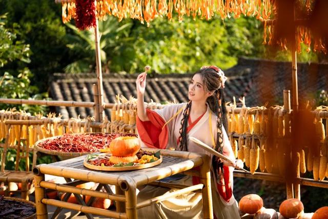 走！去篁岭吃一顿晒秋版“漂亮饭”