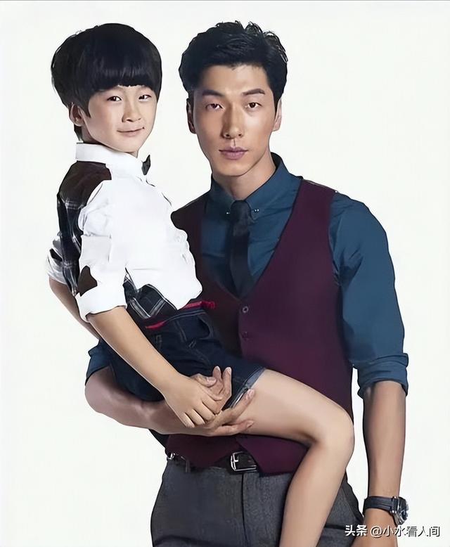 曝张亮儿子搞大女同学肚子，刚过18岁，3年前就有征兆，星途崩塌