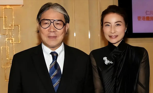 霍震霆也没想到	，被寄予厚望的儿媳郭晶晶，竟遭到一个这么大教训