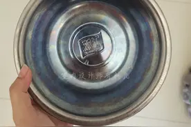 家里有不锈钢餐具的注意了，做不到这1点，建议你赶紧换掉图片