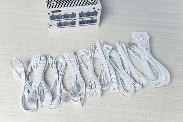 性价比白板，蓝宝石PURE极地 B850A WIFI上机测试
