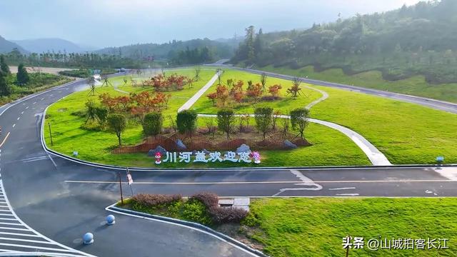 重庆武陵山区比较另类的县，拥有多处独特景点，为何称它为小成都