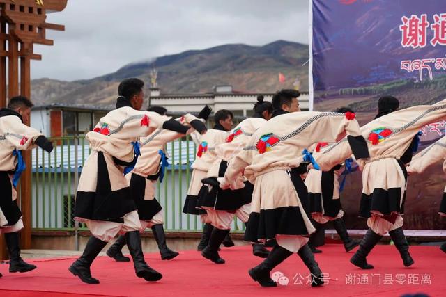 图集来了！谢通门县庆祝西藏自治区成立60周年系列活动 “全民沐浴季 温泉度假周”启动仪式