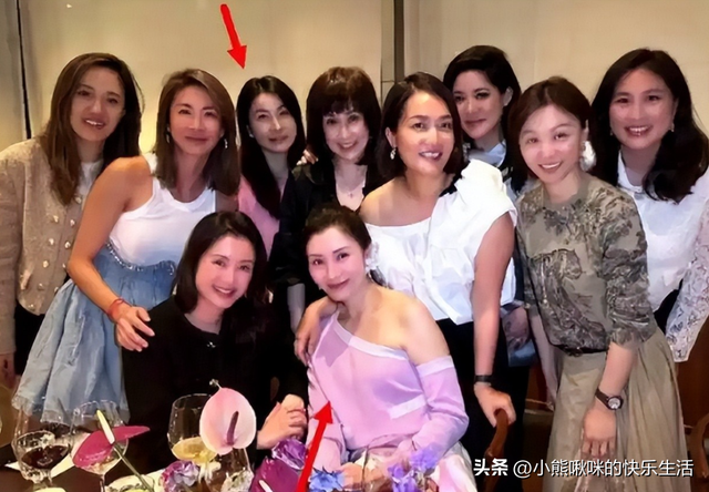 霍震霆没料到！44岁儿媳郭晶晶再次官宣喜讯, 让整个阔太圈沉默了