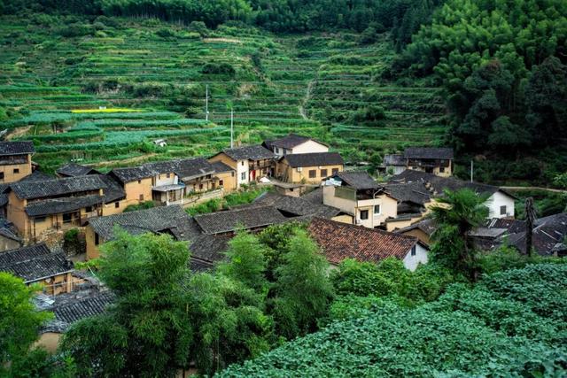 逛古村，喝咖啡，高端的度假就是这么朴实无华