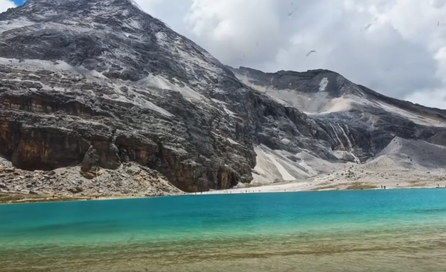 天道好轮回！57岁著名央视女主持王小丫，终于为自己的行为买单
