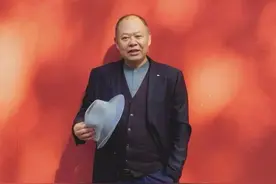 《俯仰之间》——官国强书法作品欣赏 作者：长沙铁道兵学院 官国强图片