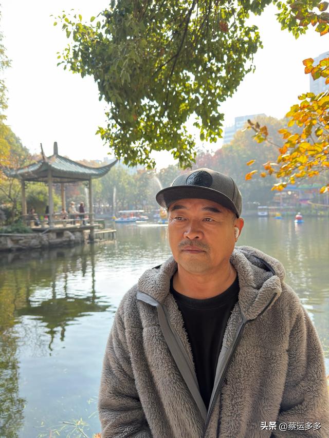 沿着鲁迅的足迹，赏上海秋日美景