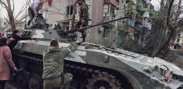 一中弹就全车阵亡，解放军不想要又被迫大量装备部队的步兵战车