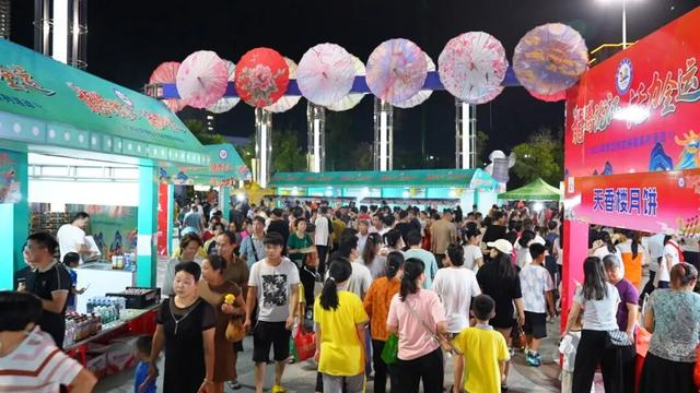 超10万！江滨公园人从众！罗定人气旺旺旺！