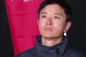 “做头发”事件7年后，李小璐被指复婚？贾乃亮三个举动说明一切图片