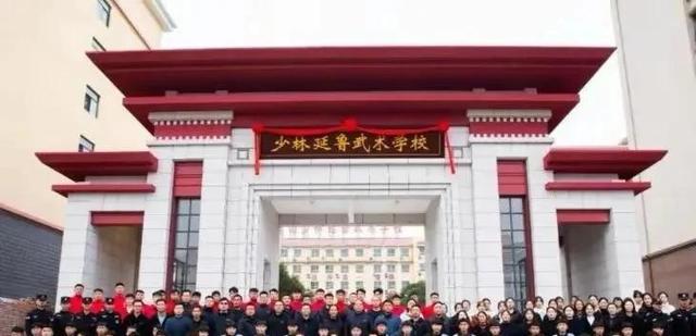 释永信落网后，郑州的房和女大学生彻底曝光，两位吹哨人再爆猛料