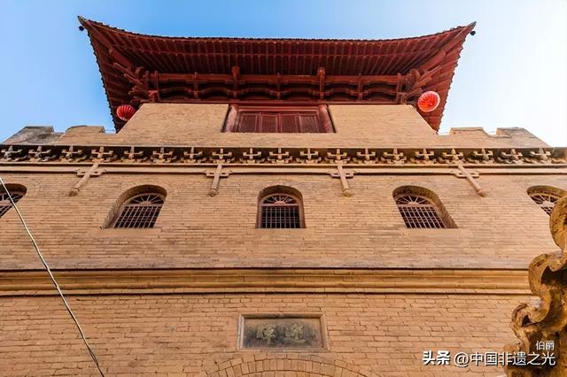 山西的深山里藏着一个400年神秘古堡，被称为民间军事工程的顶峰之作
