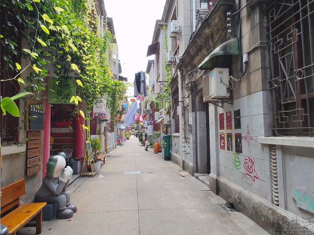 小米AI眼镜评测：比起Vlog，融合与AI更是重点