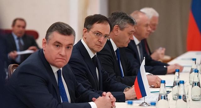 乌克兰限电启动！每日两轮轮停，基辅哈尔科夫先“中招”