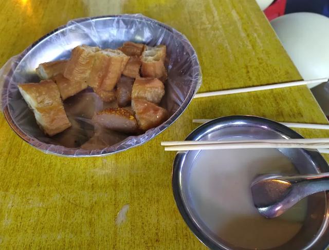去了一趟广西柳州旅游，吃到了这8种特色美食，非常好吃！特喜欢