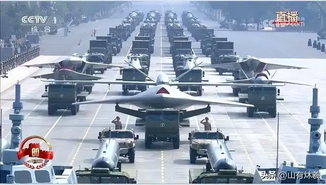 美国就算一动不动，中国20年也追不上？九三阅兵后，局势已被改写