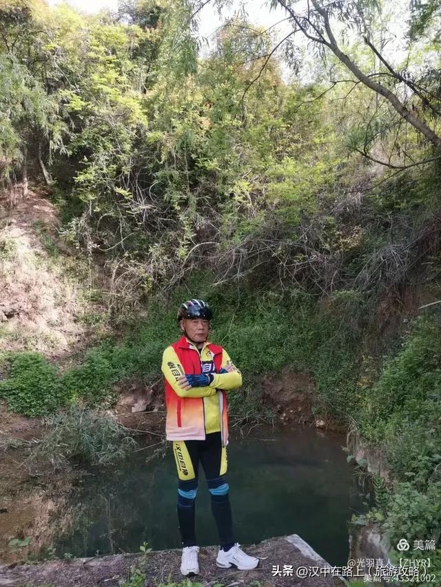 骑游陕南的三大古寺庙