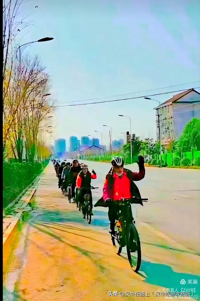 心中的太阳永不落——纪念人民领袖毛主席诞辰132周年