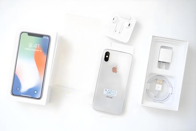 iPhone X：十年革新，铸就智能手机的永恒传奇