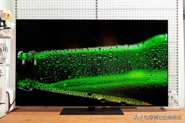 10平米全能空间大揭秘，LG OLED evo 4K 55G5智能电视补齐最后短板