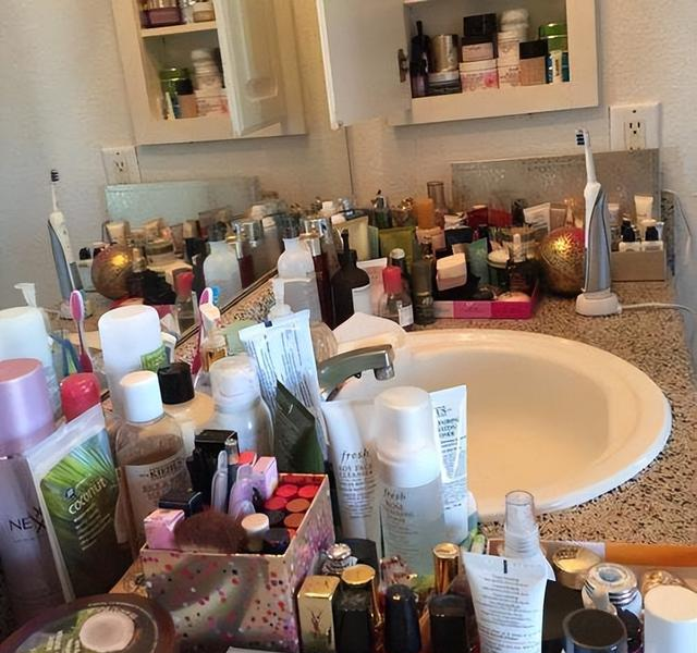 终于狠下心	，把家里的这5件东西扔了！扔掉之后，家里整洁又舒服