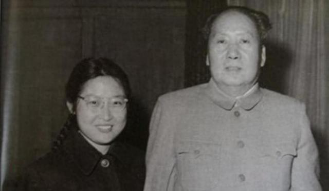 贺子珍去世后，水静告诉孔东梅：子珍当年认为你爸有两点不好