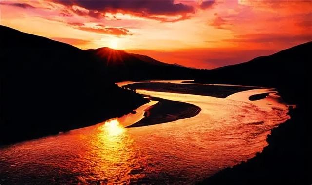 连休4天不调休！云南红河放大招，梯田和米线让打工人酸到跺脚