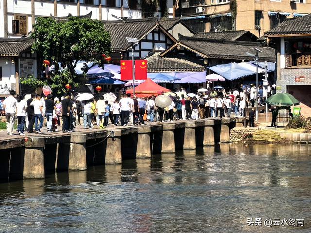 四川这个古镇，除非为了吃，真是没有啥可逛