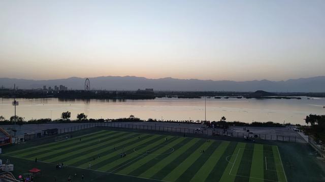 银川览山公园，小有名气，来银川可以去看看