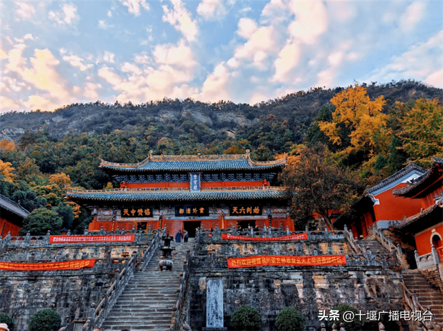 双节游武当｜收藏这些必打卡景点，赴一场山水与团圆之约