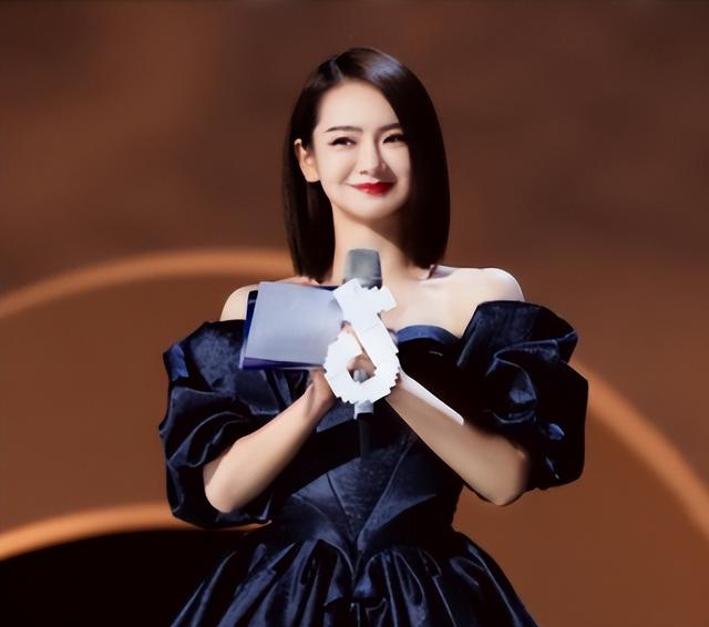 陪睡陪玩只是冰山一角，明星爆出的圈中内幕，一个比一个荒唐！