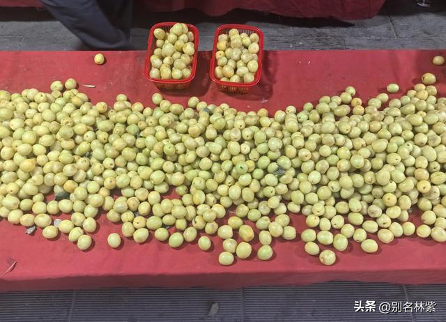 自驾新疆，从那拉提经独库公路到达库车，游玩库车大峡谷（7）
