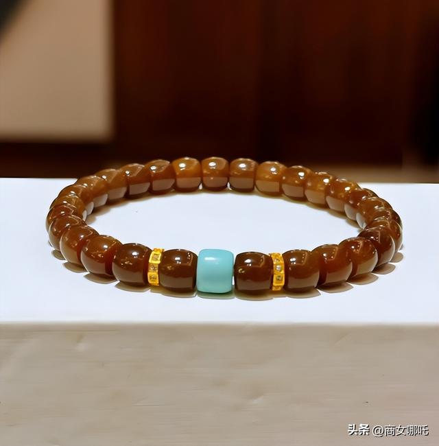 这样搭配，绿松石也能高级又日常！