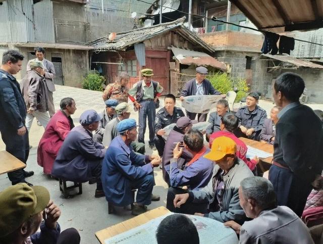 保山戍边民警周晓强把给媳妇的信息发到工作群 后续让人没想到