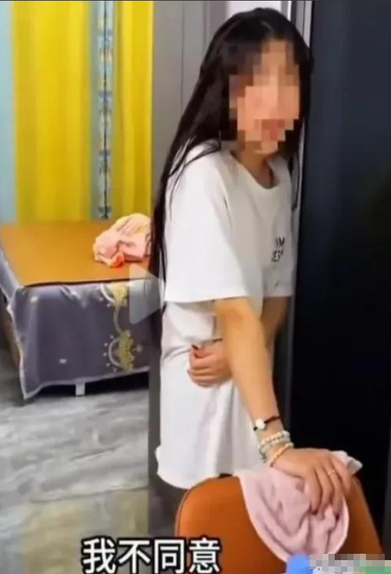 江西一女大学生要求每月生活费3000元，父亲：我一个月才挣6000元