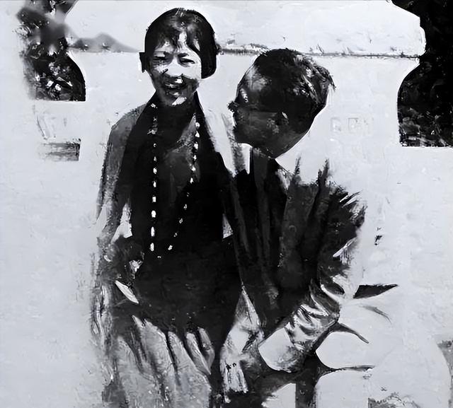 林徽因落选的国徽方案，网友看后感叹：审美确实一绝	，但真不合适