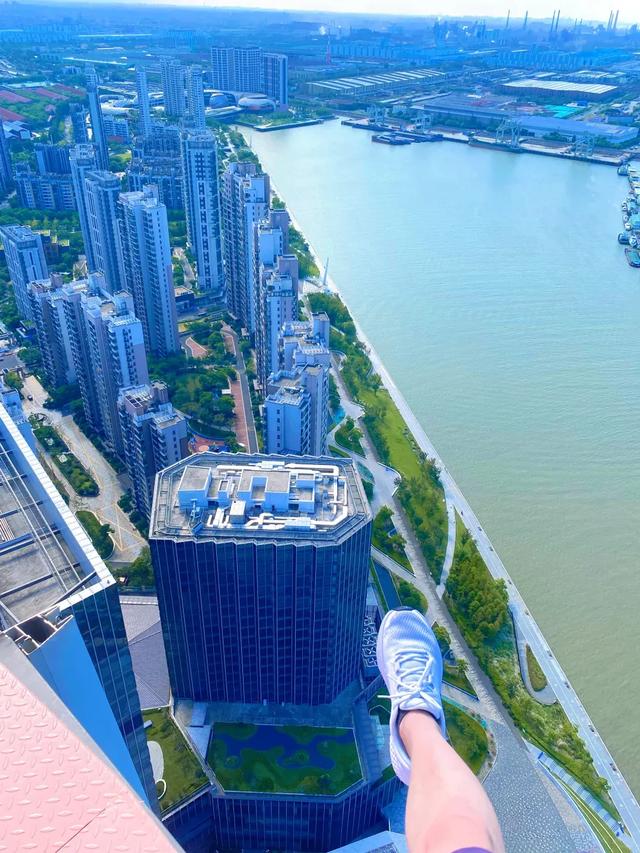 周五宠粉日｜跨年登高！更有云端好礼等你来领