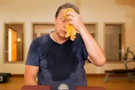 吃个饭就满头大汗？中医讲多是气虚所致，从3点入手解决！图片