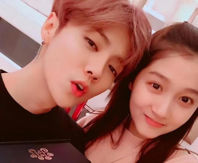 陪玩陪睡不算什么？男明星共享女友曝光后，两位京圈格格被牵连！