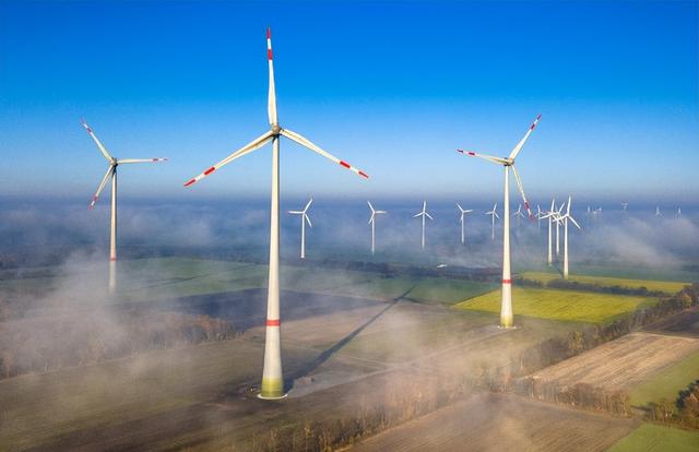 中美差距再扩大	，美国发电量超2.2万亿度，再看中国，差得太远了